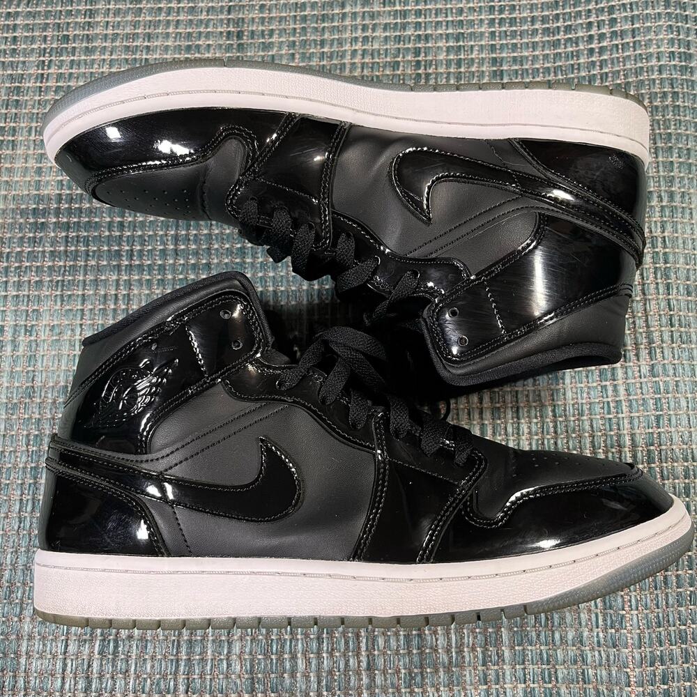 Nike Air Jordan 1 Mid SE Space Jam Black Dark Concord Men's Size 10.5 Preowned